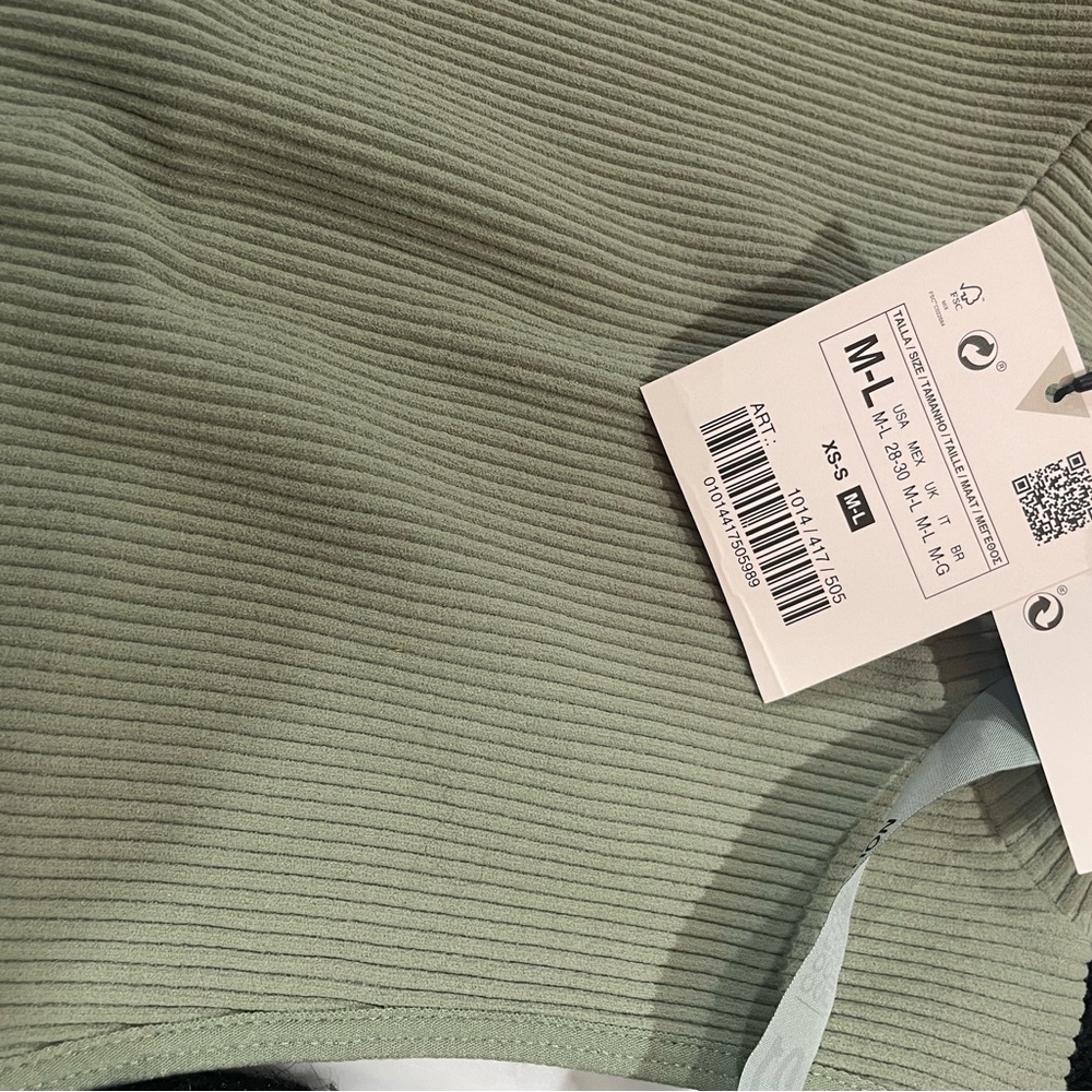 Zara tops - Picture 7 of 11